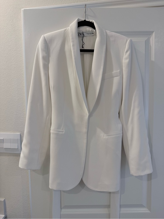 Zara Jackets & Blazers - Zara Cream Shawl Collar Blazer